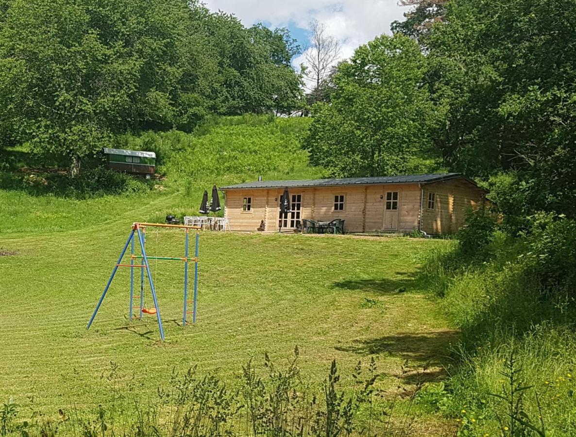 Ferme De La Luciole Villa Champs-Sur-Tarentaine-Marchal Luaran gambar